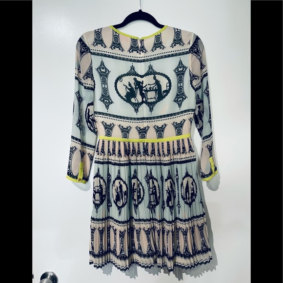 Ted Baker Hennee Printed Pleated Dress Size 1 - Picture 4 of 4